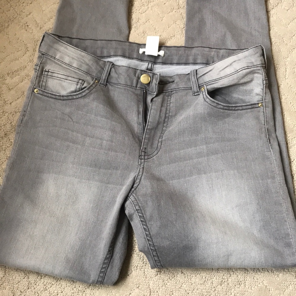 NEW H&M Grey Denim 10